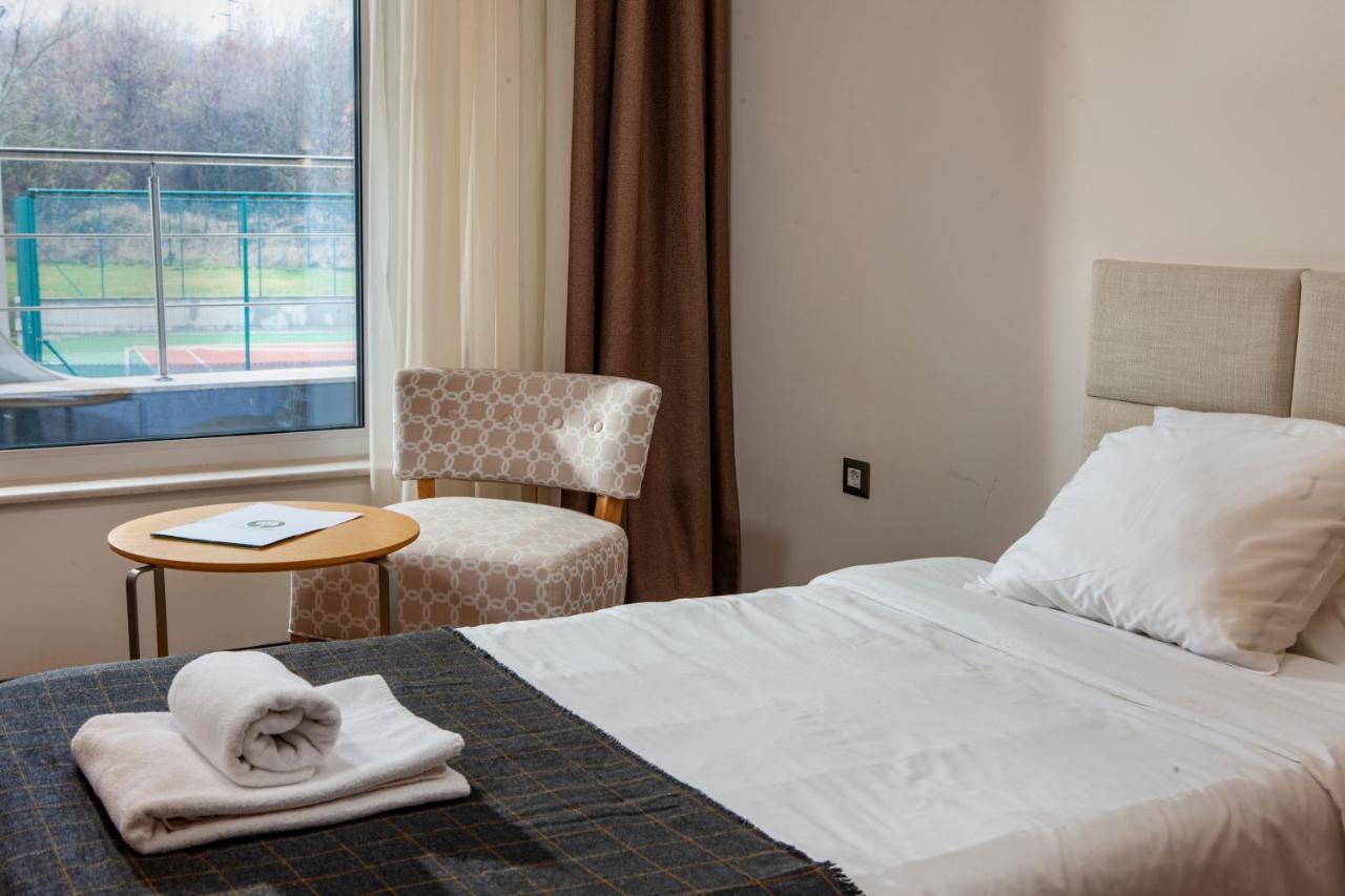 Bon Bon Park Hotel & Spa Boyana Sofia Exterior photo